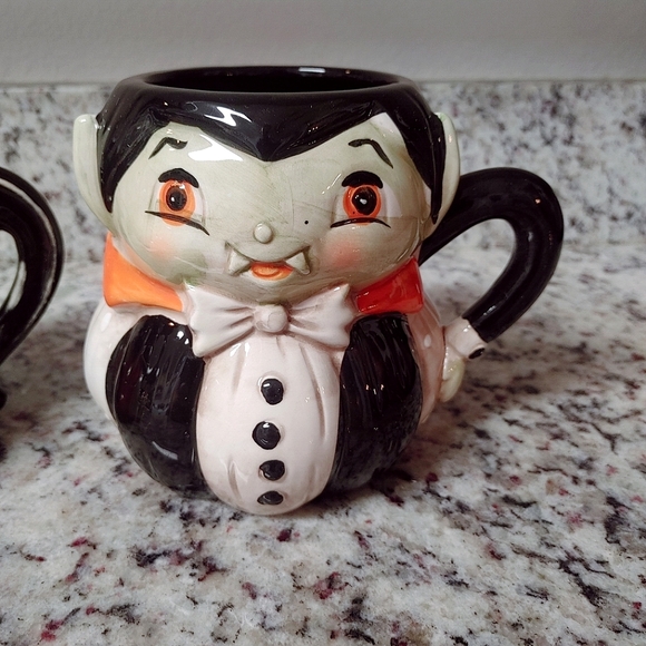 Johanna Parker Pumpkin Peep Mug Set Bat And Vampire - Picture 4 of 6